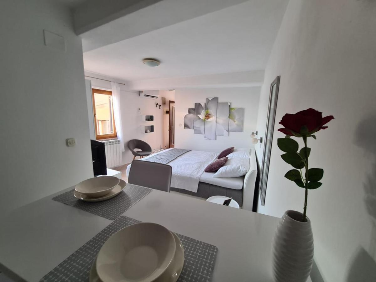 Apartment Nadija Rabac Exteriör bild