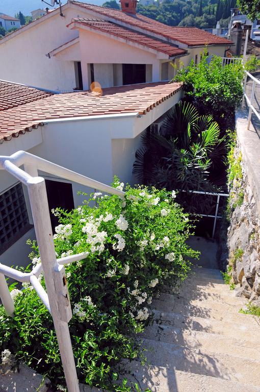 Apartment Nadija Rabac Exteriör bild